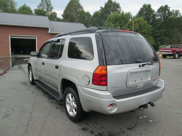 2006 GMC Envoy XL LS 2500 HD