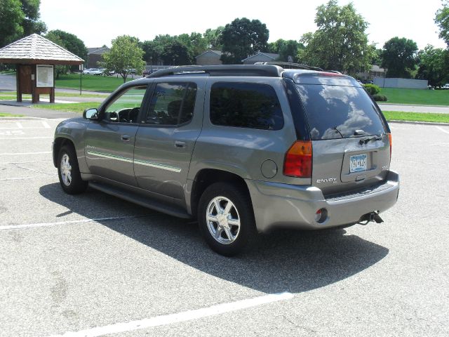 2006 GMC Envoy XL LS 2500 HD