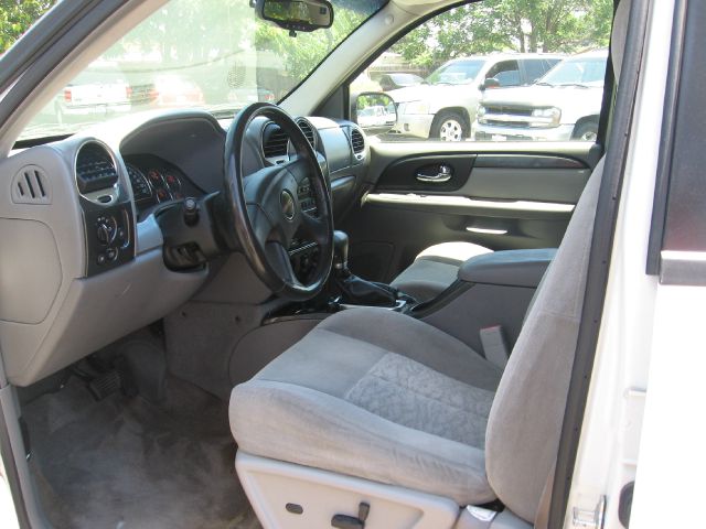 2006 GMC Envoy XL LS 2500hd CREW CAB 4X4 Diesel