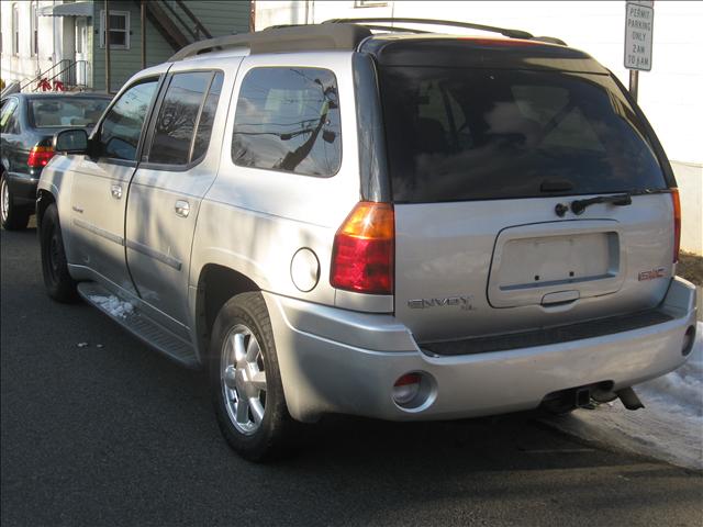 2006 GMC Envoy XL QUAD SLT HD 4WD Diesel