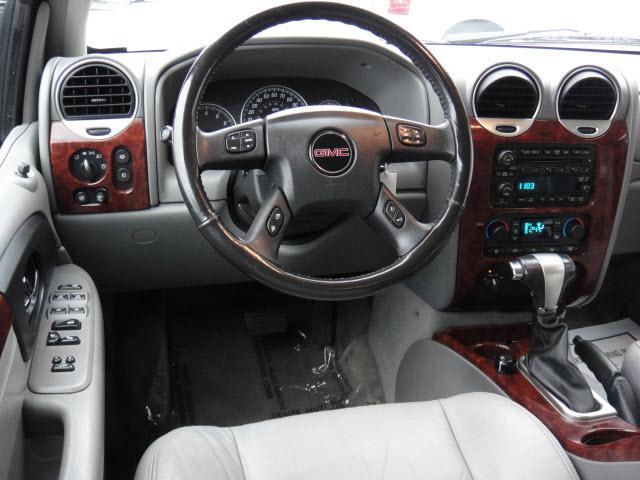 2006 GMC Envoy XL SLT