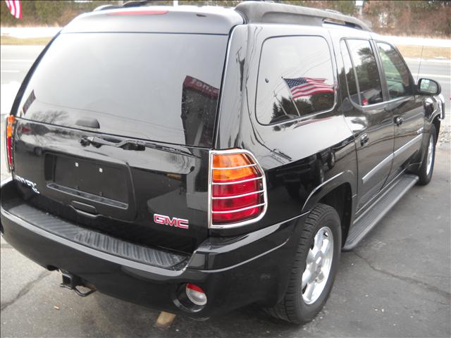 2006 GMC Envoy XL LTD LME