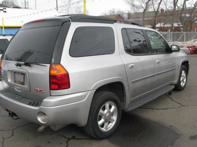 2006 GMC Envoy XL LTD LME