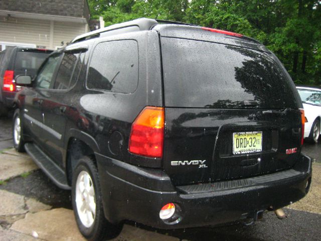 2006 GMC Envoy XL SE (gladbrook)