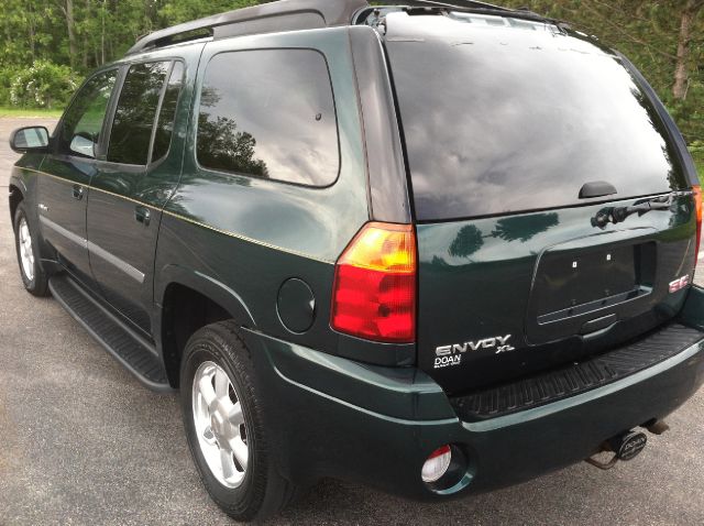 2006 GMC Envoy XL LS 2500 HD