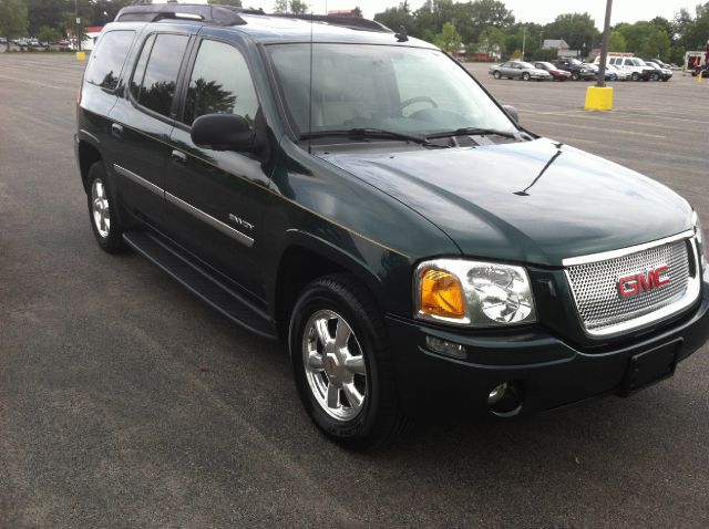 2006 GMC Envoy XL LS 2500 HD