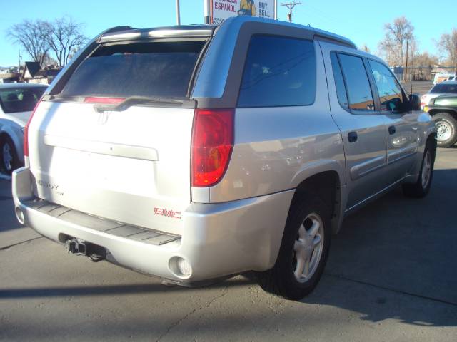 2004 GMC Envoy XUV SLT