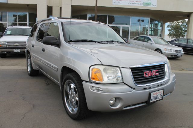 2004 GMC Envoy XUV Sport 1500 4X4