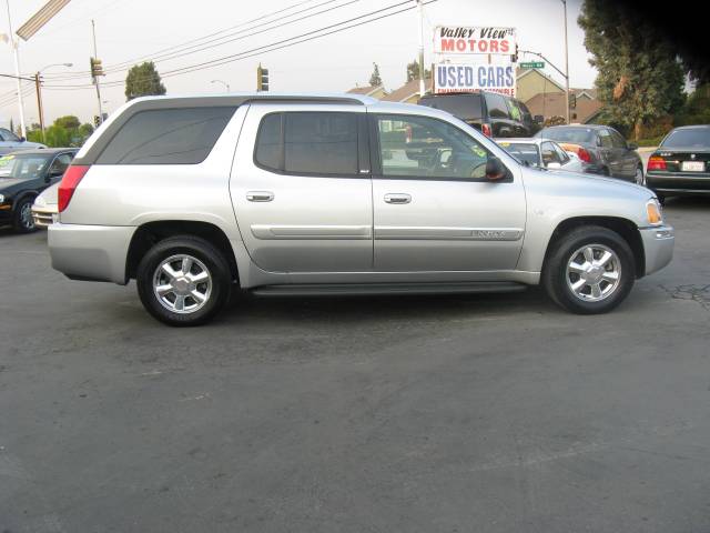 2004 GMC Envoy XUV LTD LME