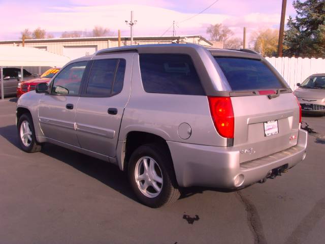 2004 GMC Envoy XUV SLT