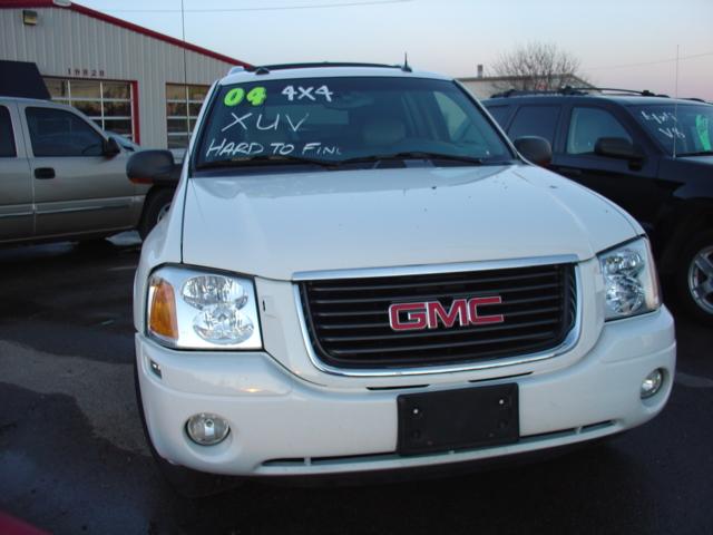 2004 GMC Envoy XUV SLT