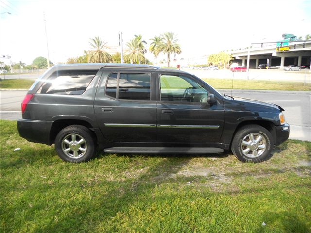 2005 GMC Envoy XUV LTD LME