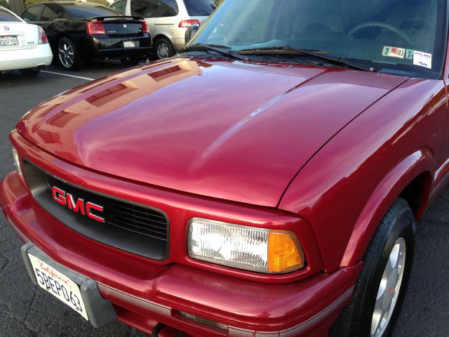 1996 GMC Jimmy LT WB Disney PKG