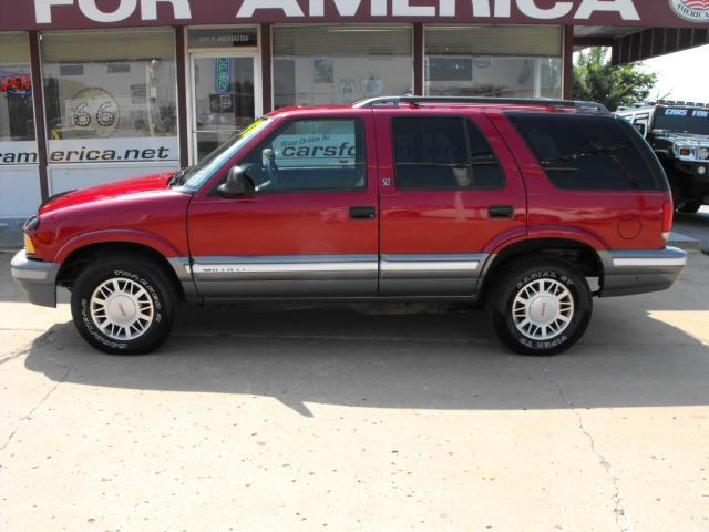 1997 GMC Jimmy 3RD ROW Seating - Leather