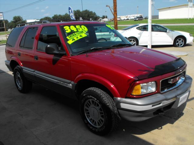 1997 GMC Jimmy 3RD ROW Seating - Leather