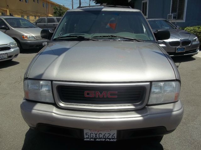 2001 GMC Jimmy V6 Sport Sedan