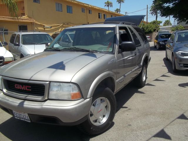 2001 GMC Jimmy V6 Sport Sedan