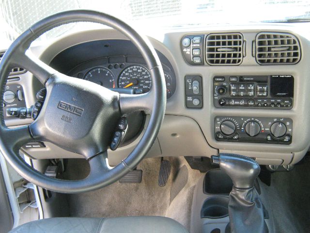 2001 GMC Jimmy 1500 SLT 4X4