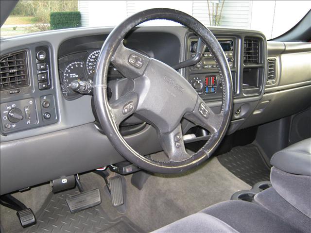 2005 GMC K1500 45