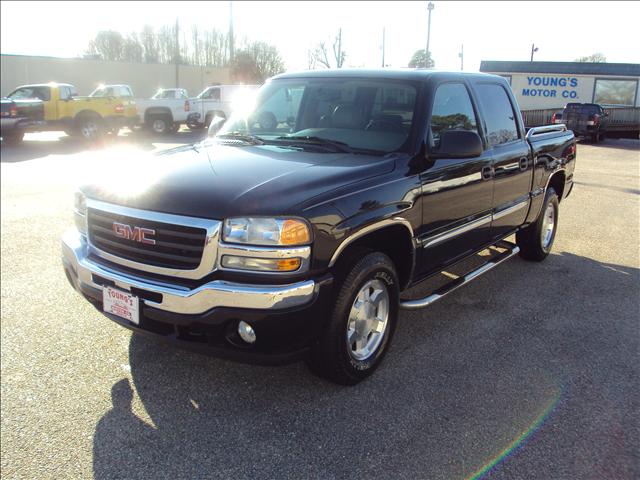 2006 GMC K1500 EX Coupe 2D