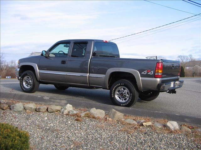 2000 GMC K2500 Gl450 4-matic