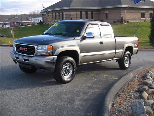 2000 GMC K2500 Gl450 4-matic