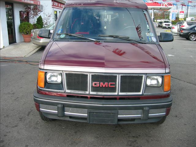 1992 GMC Safari LS S