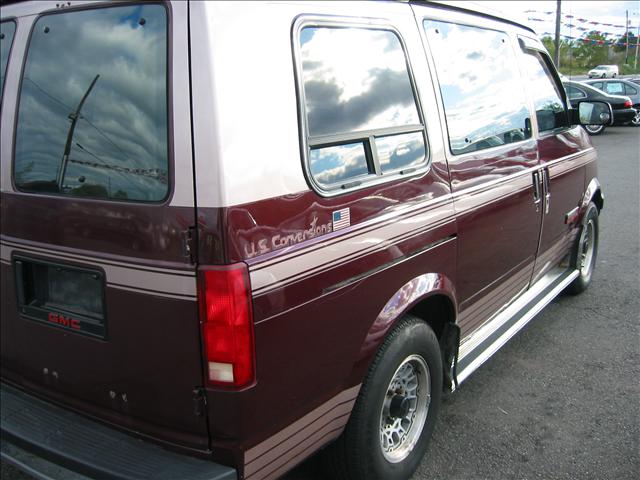 1992 GMC Safari LS S