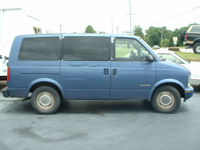 1996 GMC Safari Supercab Flareside 145 4x4 Truck