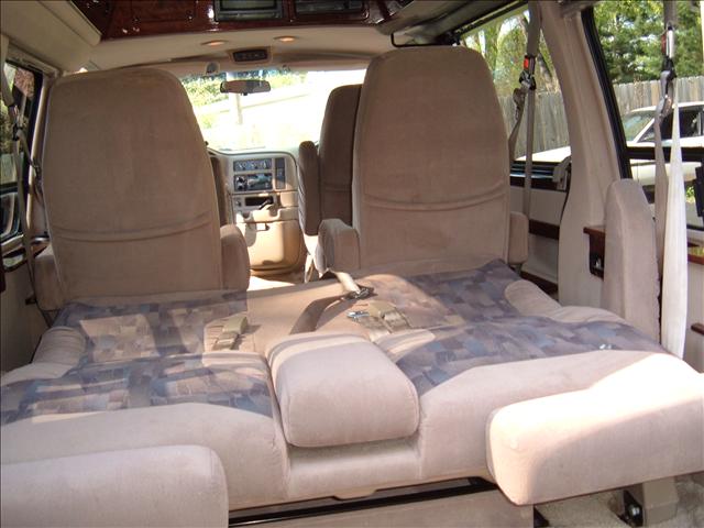 1997 GMC Safari 45