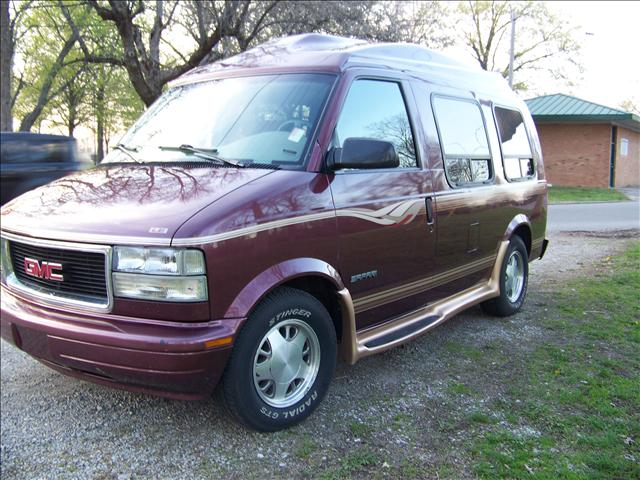 1997 GMC Safari 45