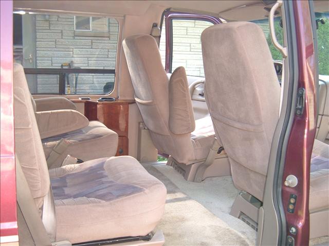 1997 GMC Safari 45