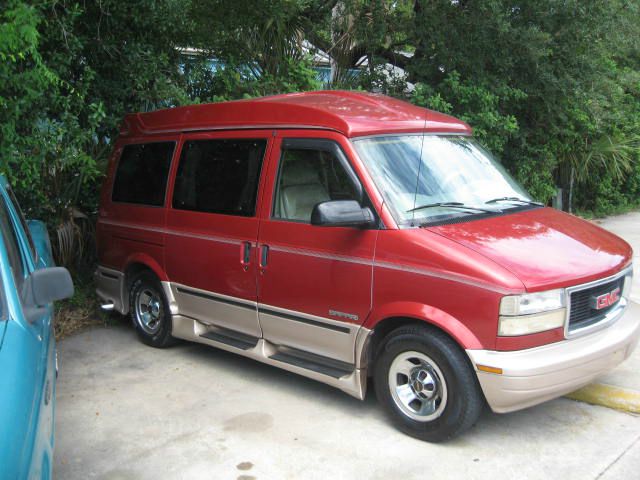 1998 GMC Safari SL AWD CVT Leatherroof