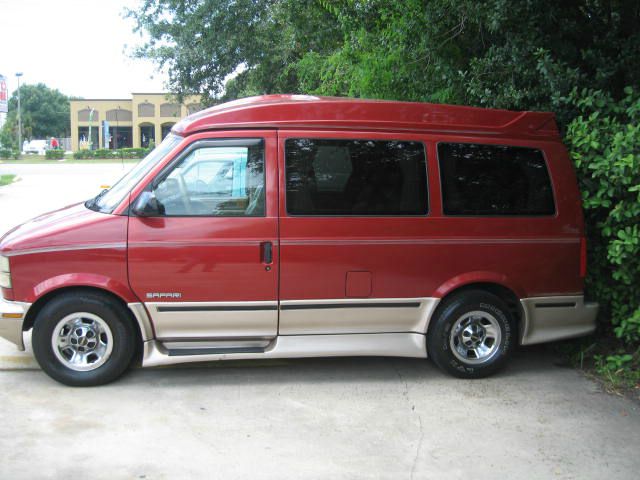 1998 GMC Safari SL AWD CVT Leatherroof