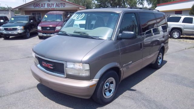 1999 GMC Safari CLUB