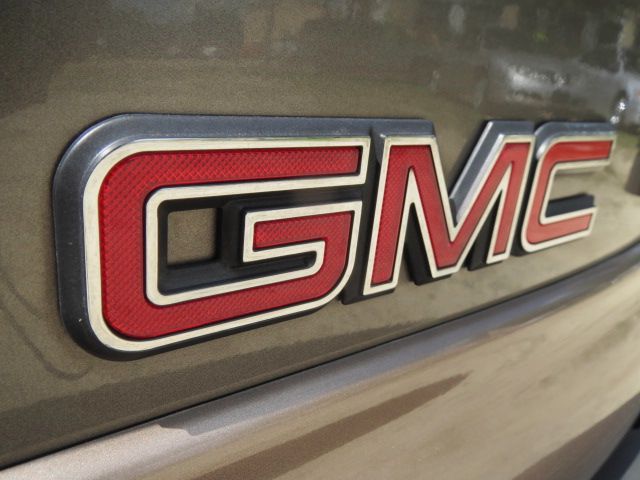 2000 GMC Safari 4wd