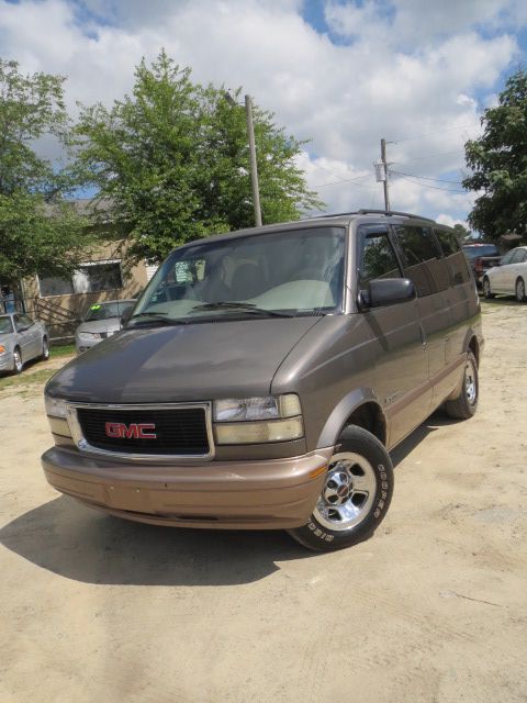 2000 GMC Safari 4wd