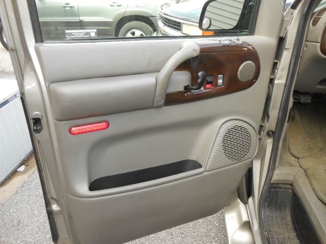 2002 GMC Safari 3.0 Avant Quattro