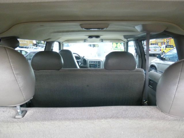 2004 GMC Safari Unknown