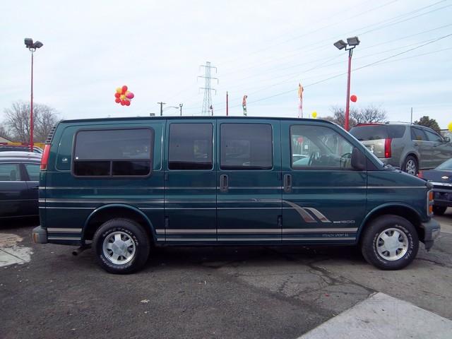 1997 GMC Savana XLT 4X4 Crew