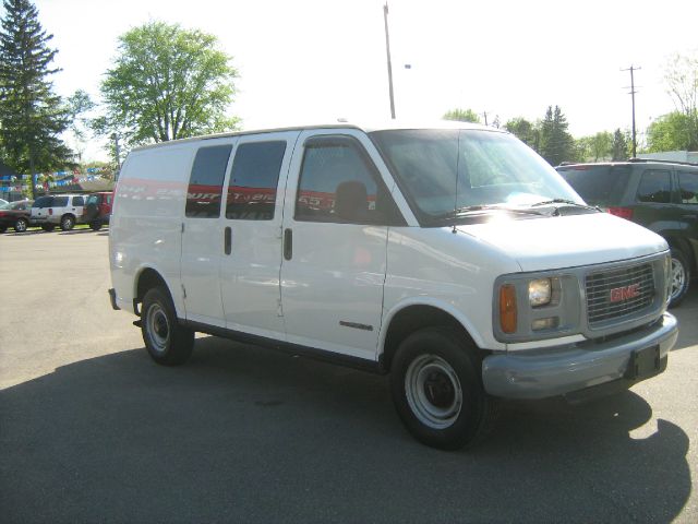 1998 GMC Savana VDC