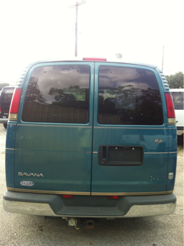 1998 GMC Savana 2004.5 4dr Sdn 1.8T Quattro Au