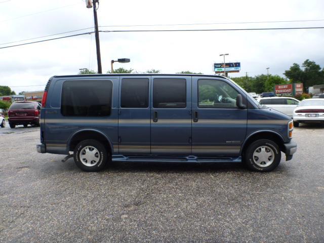 1999 GMC Savana Unknown