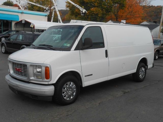 2000 GMC Savana 2004.5 4dr Sdn 1.8T Quattro Au