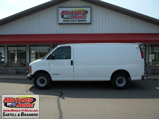 2001 GMC Savana Unknown