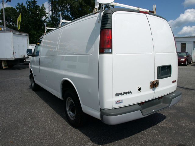 2001 GMC Savana VDC