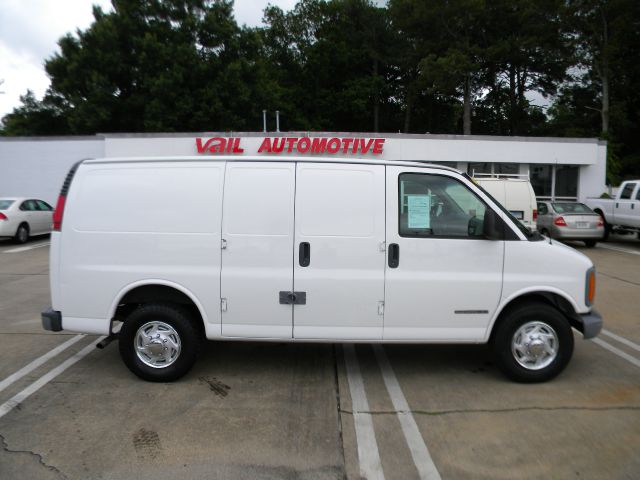 2001 GMC Savana VDC