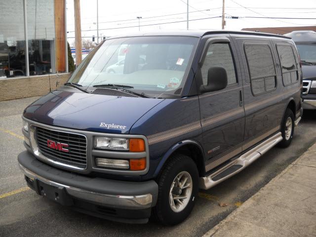 2002 GMC Savana Manual