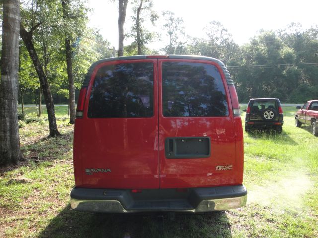 2002 GMC Savana AWD 3LT