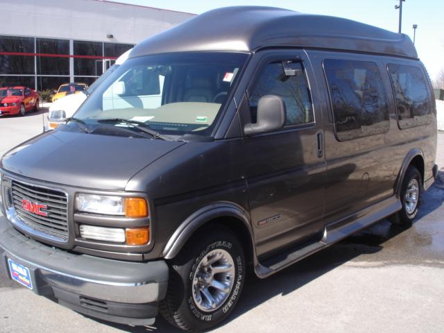 2002 GMC Savana Manual